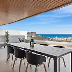 New Luxury 2br Sea Views Pool *