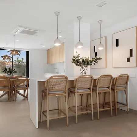 Apartman New Luxury 2br Sea Views Pool Estepona