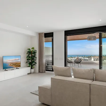 New Luxury 2br Sea Views Pool Estepona