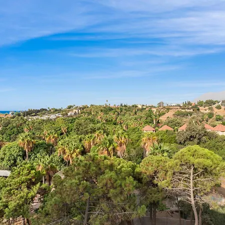 New Luxury 2br Sea Views Pool *