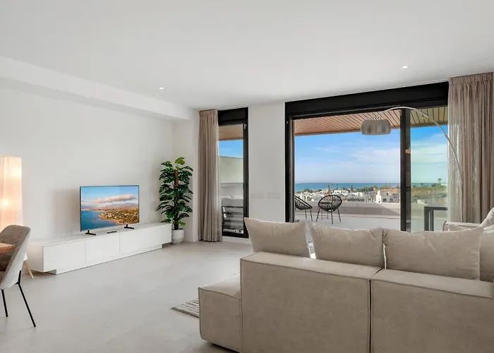 New Luxury 2br Sea Views Pool Estepona