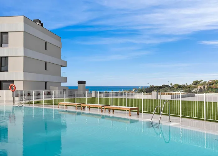 Apartment New Luxury 2br Sea Views Pool Estepona